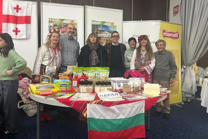 Коледен дипломатически благотворителен базар се проведе в Загреб на 7 декември 2025 г.